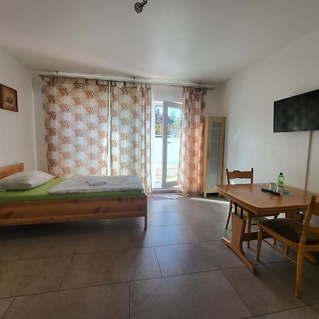 Seelze-Letter Monteurzimmer / Apartment / Messezimmer エクステリア 写真