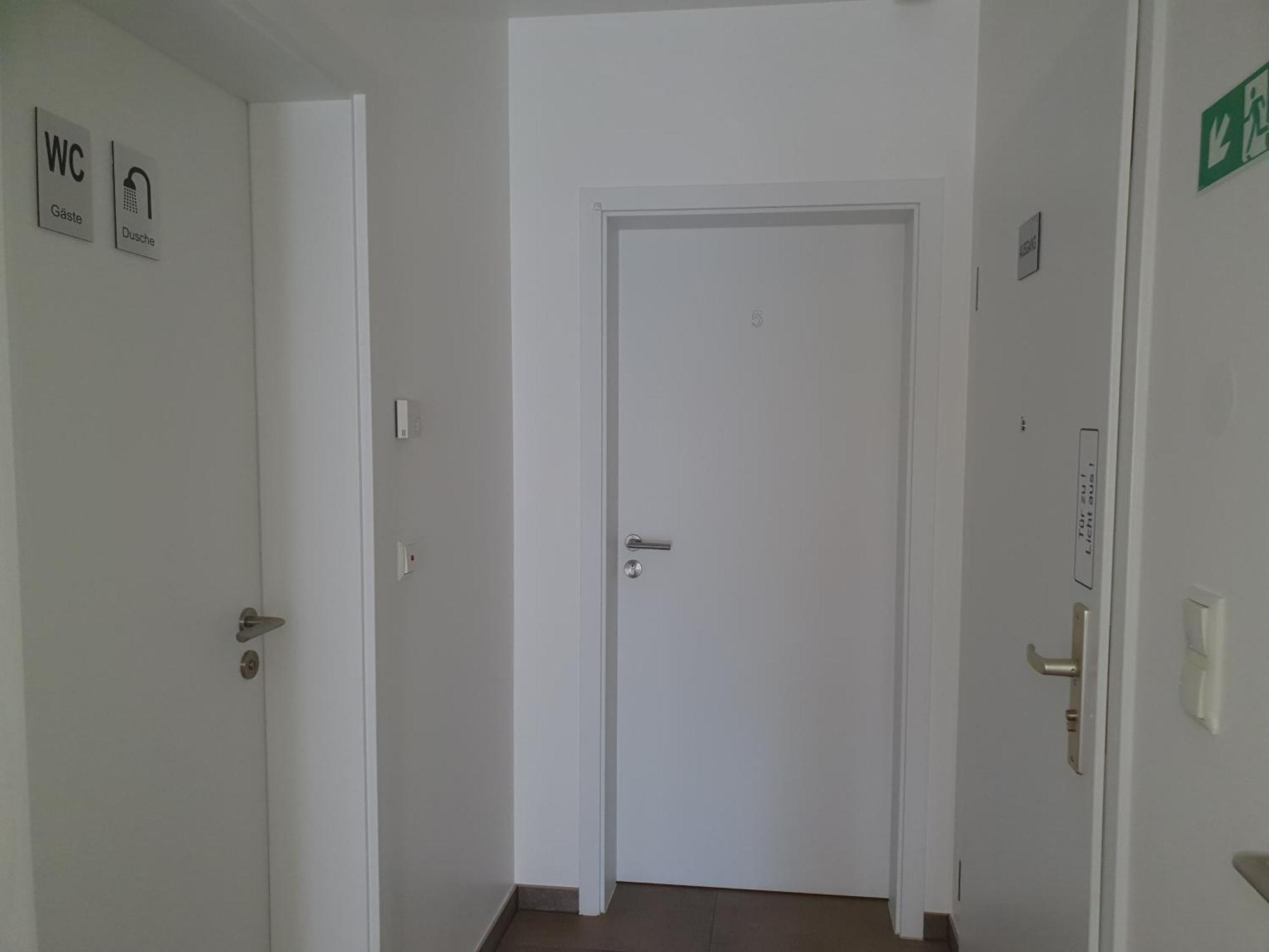 Seelze-Letter Monteurzimmer / Apartment / Messezimmer 部屋 写真