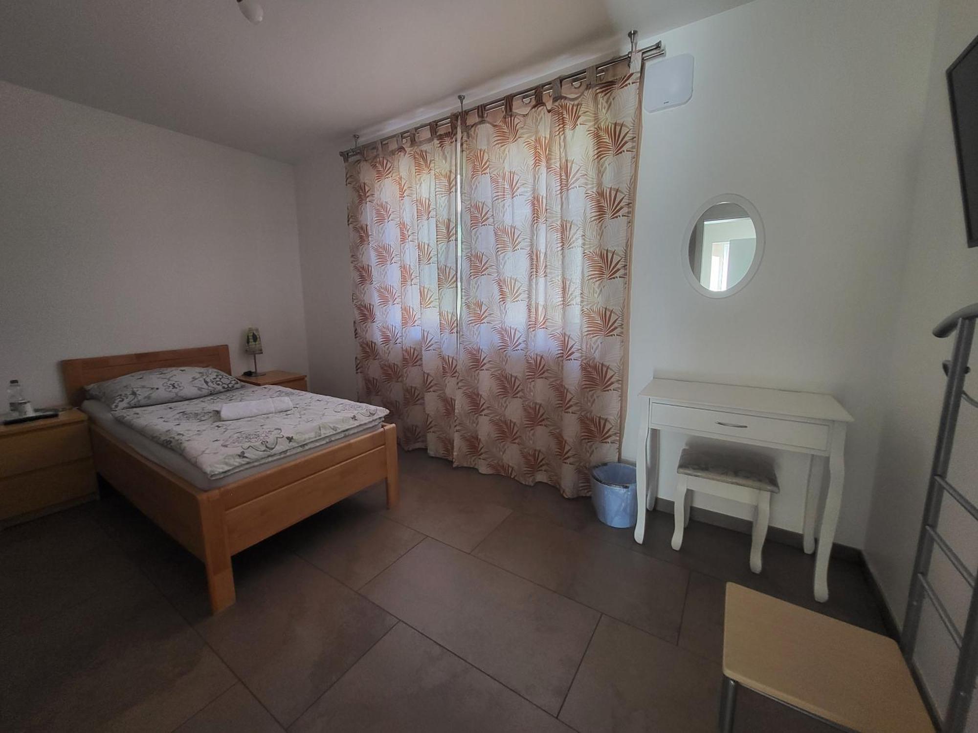 Seelze-Letter Monteurzimmer / Apartment / Messezimmer 部屋 写真